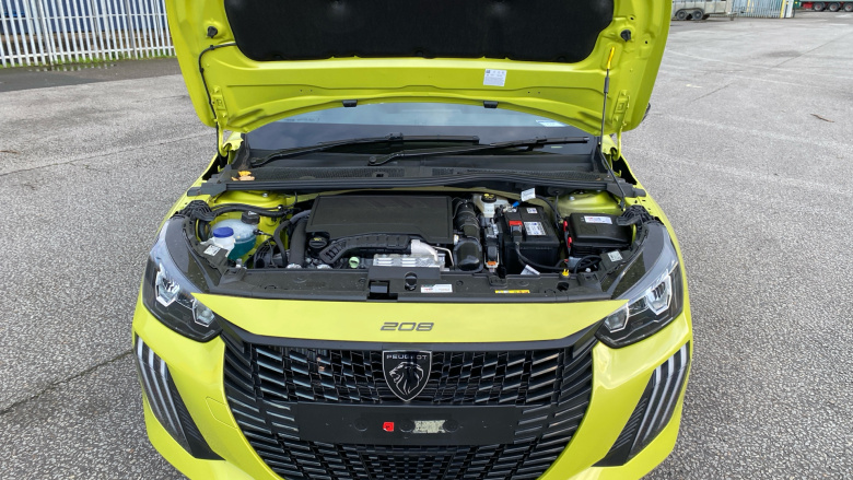 Peugeot 208 1.2 PureTech 100 Style 5dr Petrol Hatchback